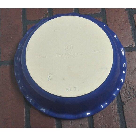 VTG Emile Henry Souffle Baking Dish France Blue Round Ruffled Scalloped Edge EUC - Picture 8 of 8